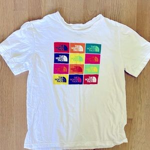 The North Face Graphic Tee. Size Large 14/16. 100% Cotton.